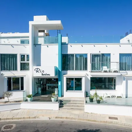 Cute And Ideal Holiday Home For Couples In Central Ayia Napa All Yours *