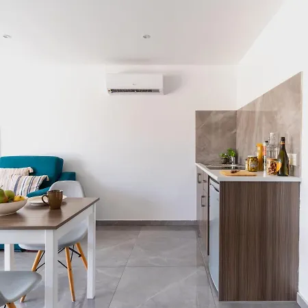 Appartamento Cute And Ideal Holiday Home For Couples In Central Ayia Napa All Yours *