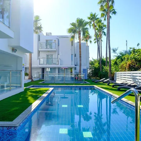 Cute And Ideal Holiday Home For Couples In Central Ayia Napa All Yours * Ayia Napa